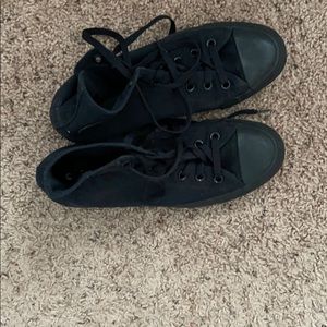 Black converse